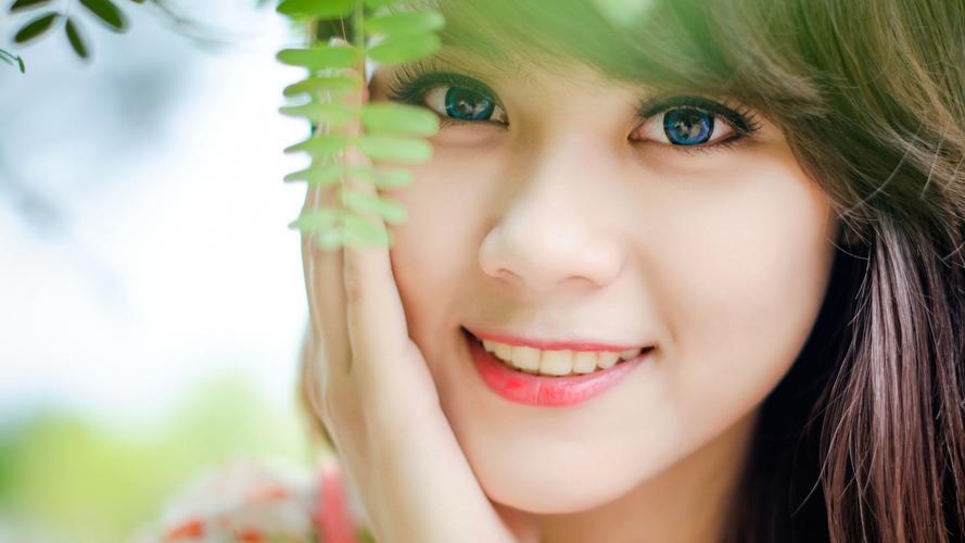 “赫哲故里”同江上演原汁俄罗斯民族歌舞